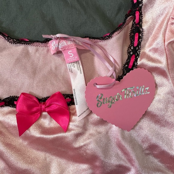 Sugar Thrillz Retro Pink Satin Lingerie Set Small NWT Discontinued Dolls Kill - Picture 3 of 9